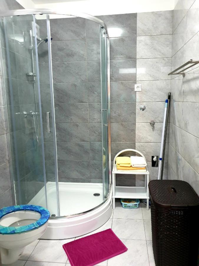 Apartment Mon Cheri-Located In A Quiet Neighbourhood Near Beaches Free Parking Pula Exterior photo