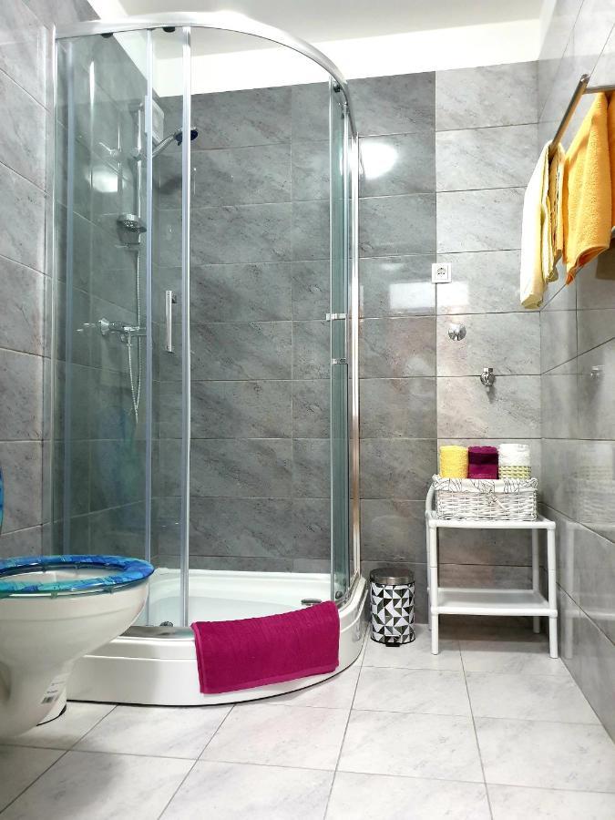 Apartment Mon Cheri-Located In A Quiet Neighbourhood Near Beaches Free Parking Pula Exterior photo